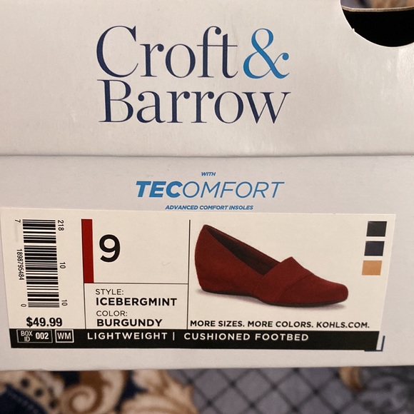 Croft and Barrow style icebergmint in the color burgundy. Wedge style shoes. 9 - Picture 3 of 7